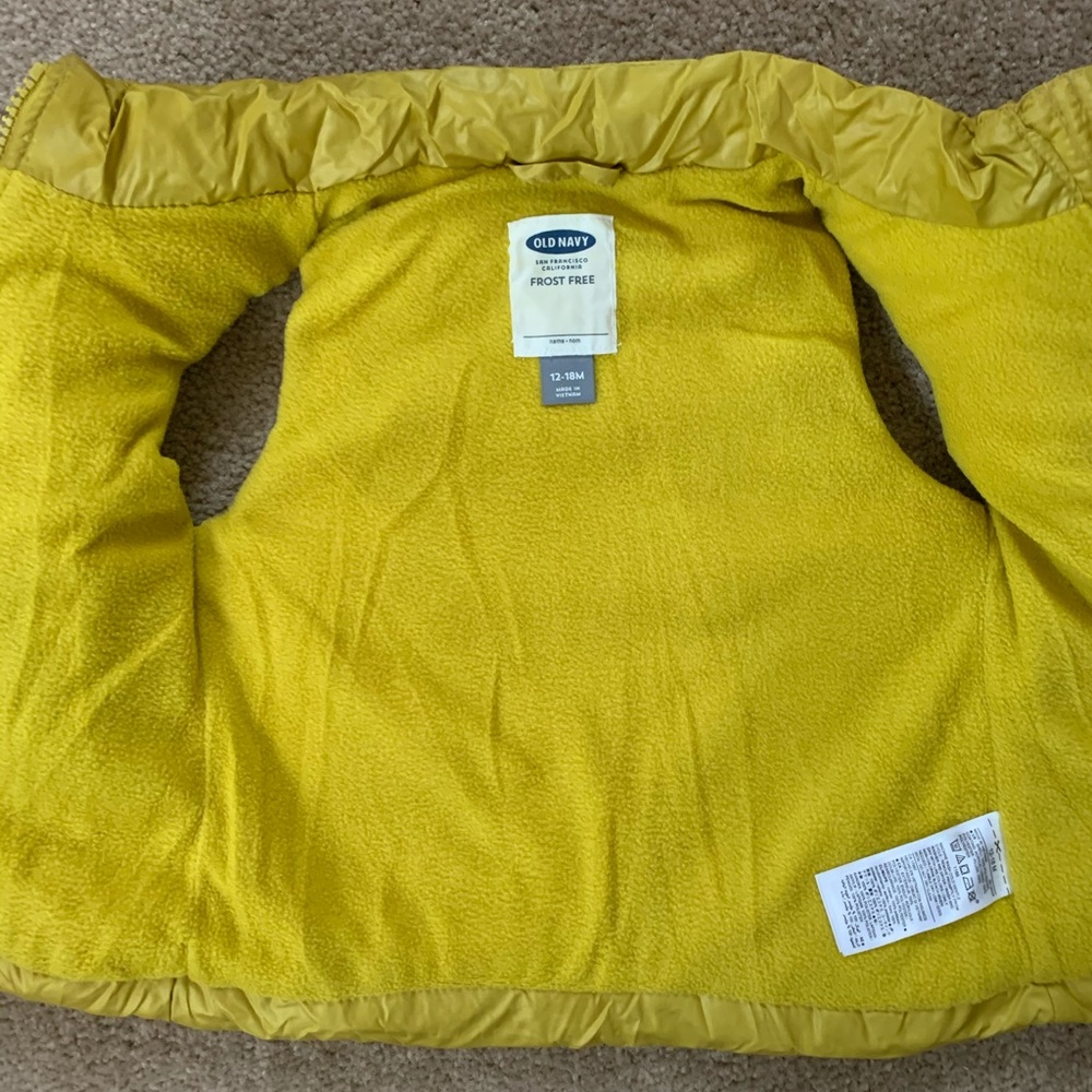 Cute Vest - Picture 4 of 4